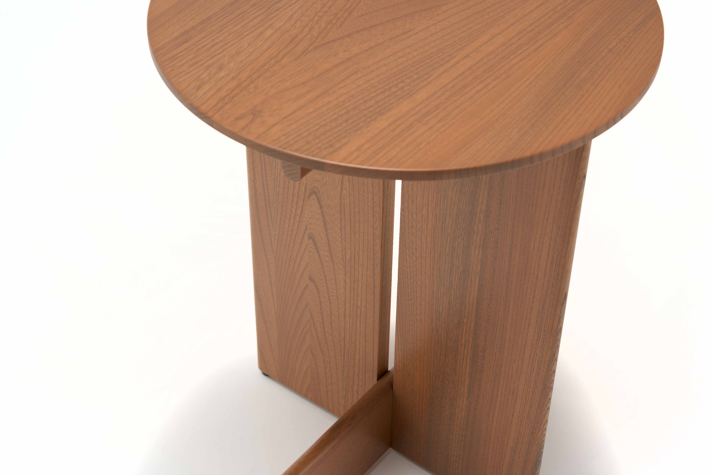 侘助様オーダー Karimoku Case A-ST01 Side Table by Keiji Ashizawa — GESTALT NEW YORK